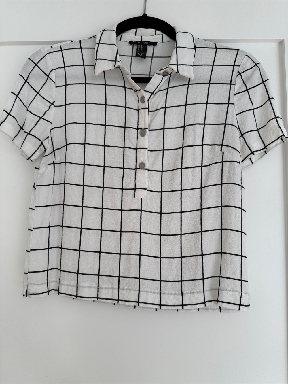 Forever21 Grid-Check Short Sleeve Crop Top